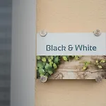 Black & White * Ilmmunster